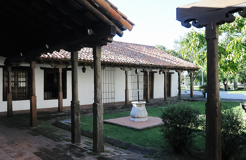 Patio del Convento en santa fe